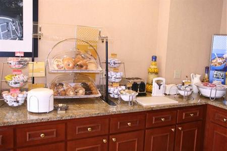 фото отеля Hampton Inn I-10 West Jacksonville