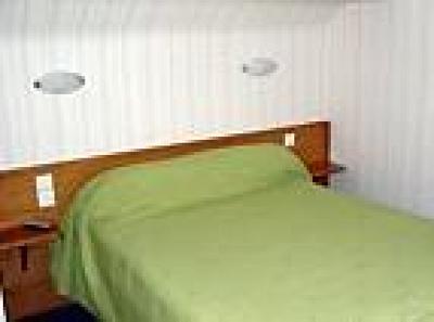 фото отеля Hotel Bellevue Chambon Sur Lac