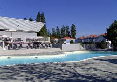 фото отеля Park & Suites Village La Rochelle Marans