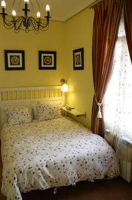 фото отеля Hostal Adriano
