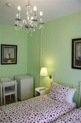 фото отеля Hostal Adriano