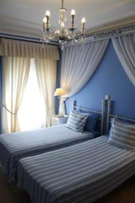 фото отеля Hostal Adriano