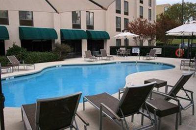 фото отеля Hampton Inn Columbia Northeast