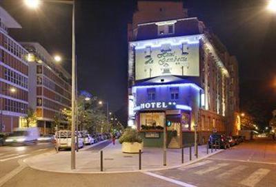 фото отеля Hotel Restaurant Le Gambetta
