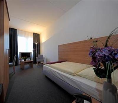 фото отеля Neues Parkhotel