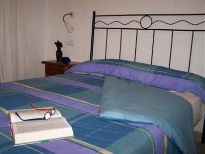 фото отеля Hostal Fenix