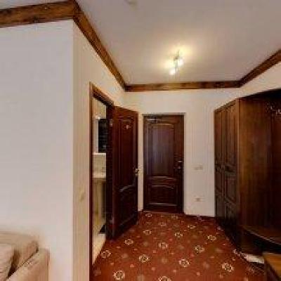 фото отеля Apartment ZimaSnow Ski & Spa Club Bukovel