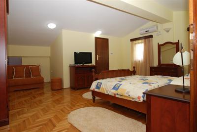 фото отеля Hotel Laguna Podgorica