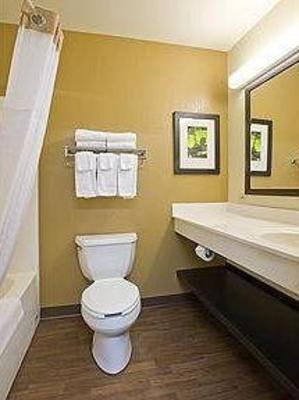 фото отеля Extended Stay America - Washington D.C. - Fairfax - Fair Oaks