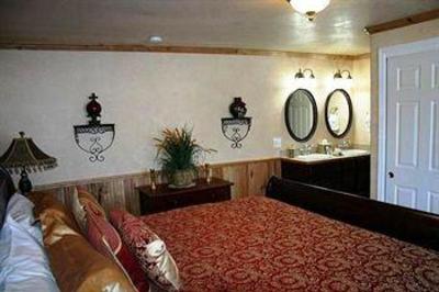 фото отеля Elkwood Manor Luxury Bed & Breakfast