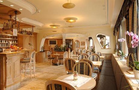 фото отеля Hotel Alle Alpi
