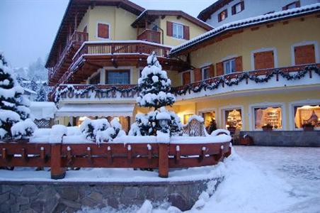 фото отеля Hotel Alle Alpi