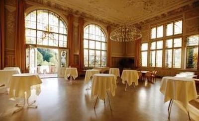 фото отеля Wildbad Tagungsort Rothenburg