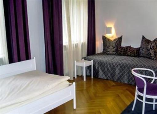 фото отеля Wildbad Tagungsort Rothenburg