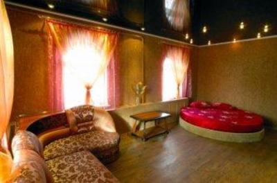 фото отеля Lunnyi Svet Hotel