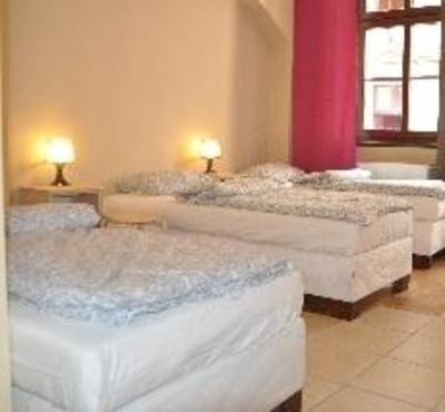 фото отеля Green Hostel 2