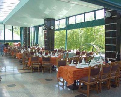 фото отеля Hotel Carpati