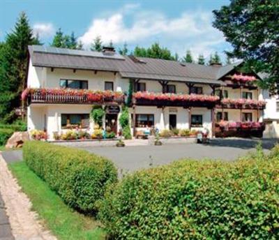 фото отеля Zum Waffenschmied