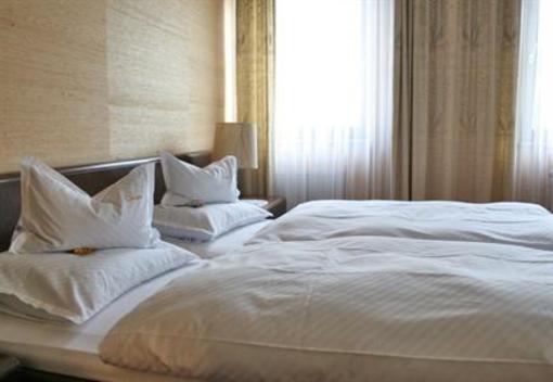 фото отеля Hotel Elefanten