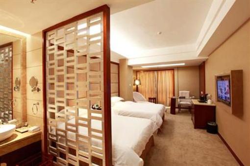 фото отеля Yijing Huatian Hotel
