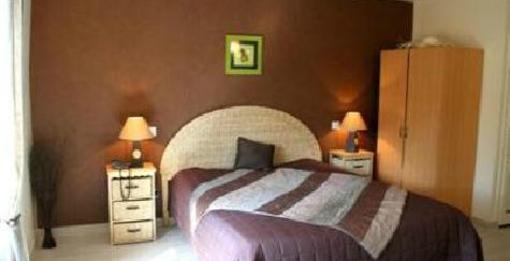 фото отеля Logis De La Mare Du Parc