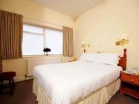 Lonsdale Court Hotel