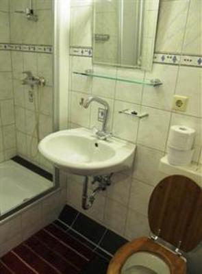 фото отеля Hotel am Marchenbrunnen