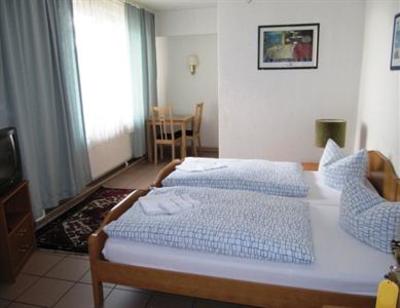 фото отеля Hotel am Marchenbrunnen
