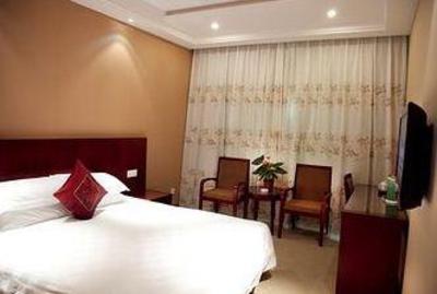 фото отеля Putuo Huayi Hotel