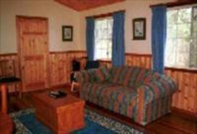 фото отеля Granite Ridges Fergies Hill Cottage Ballandean