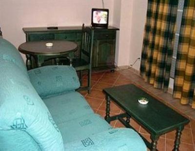 фото отеля Leo Faro-Marina Apartamentos