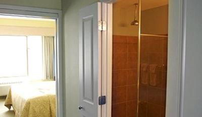 фото отеля BEST WESTERN Coastline Inn