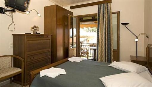 фото отеля Hotel Tourist