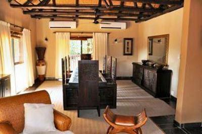 фото отеля Singwe River Lodge Hoedspruit