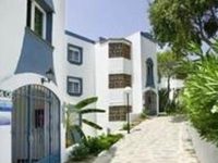 Club Caronte Crown Resort