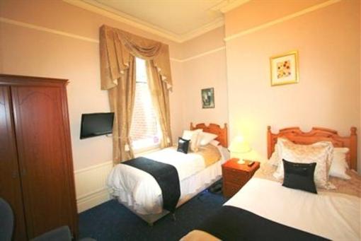 фото отеля Britannia Guest House South Shields