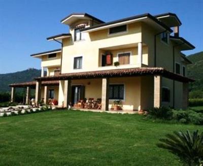фото отеля Villa Cristina Bed and Breakfast Pontelatone