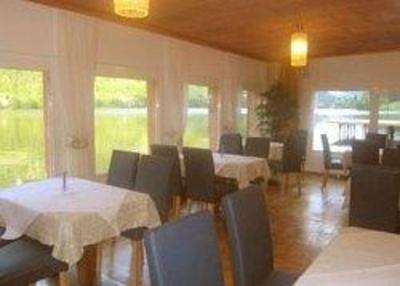 фото отеля Strandhotel Burgstaller
