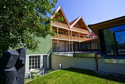 фото отеля Gesundheitshotel Gugerbauer