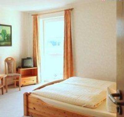 фото отеля Landhotel Am Peetscher See