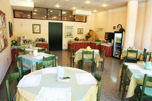 фото отеля Hotel Baffo Rosso Corropoli