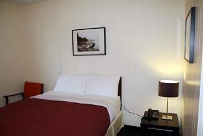 фото отеля Empress Inn & Suites