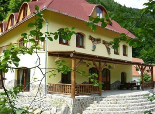 фото отеля Pension Cabana Dianthus