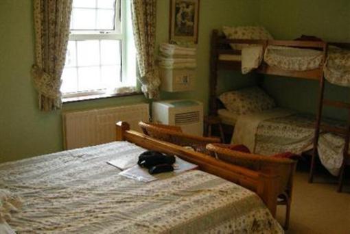 фото отеля Carnalbanagh House