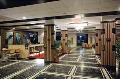фото отеля Mapple The River Crescent Resort