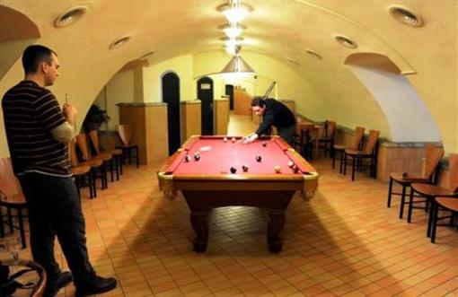 фото отеля Fenyoharaszt Kastelyszallo
