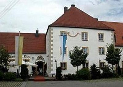 фото отеля Schlosswirt Hotel