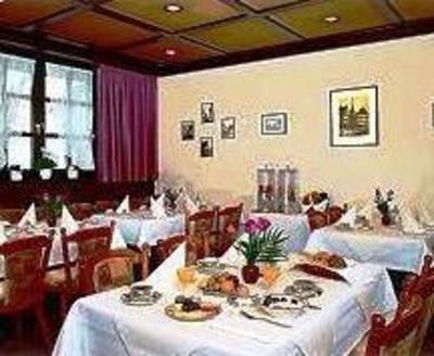 фото отеля Hotel Ritter Sindelfingen