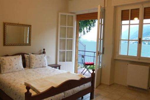 фото отеля Lake Como Beach Resort And Villas