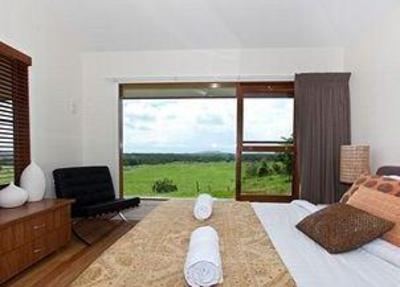 фото отеля La Vista Byron Bay